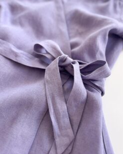 Alternative view of Sofortkauf: knielanges Damen Wickelkleid aus Leinen in Lavendel, Gr. M (38/40)