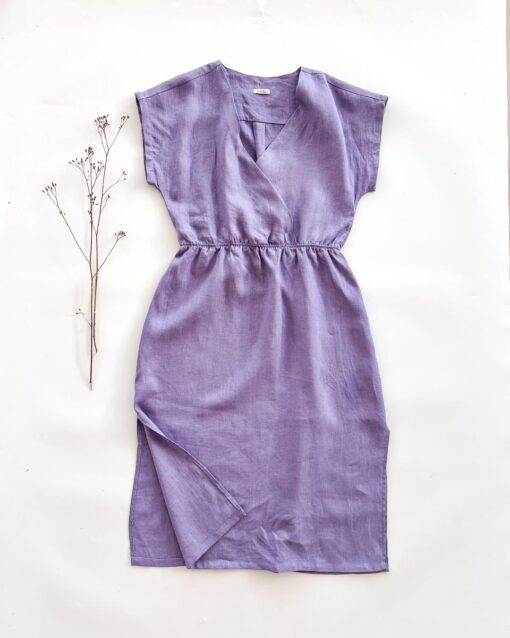 Sofortkauf: Damen Leinenkleid mit Wickeloptik in Lavendel, Gr. M (38/40)