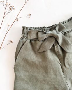 Alternative view of Sofortkauf: Damen Leinen Paperbag Shorts mit Schleife in Olive, Gr. 34/36