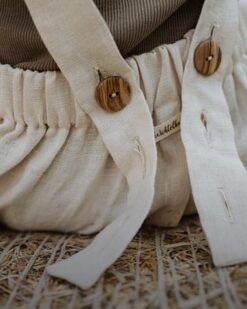 Wichtelkidz Kinder und Baby Leinenkleidung: Leinen Latzhosen, Leinenkleider, Leinen Accessoires