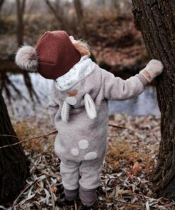 Walkreh als wollwalkoverall mit rehohren und rehpunkten für kinder und babys