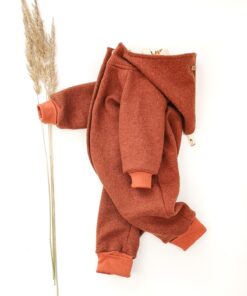 wollwalkoverall für babys und kinder mit reissverschluss und kinnschutz
