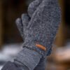 Damen wollwalk handschuhe ungefüttert oder mit weichem baumwollfleece gefüttert (100% baumwolle). Ein Wollwalk Handschuh als Fäustling für Mama und Kind aus weicher Schurwolle oder Merinowolle. Weich, wärmend, robust und angenehm zu tragen