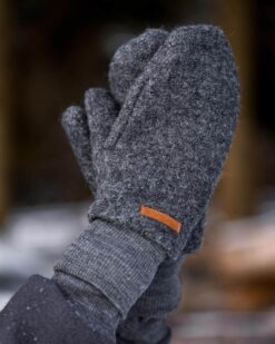 Damen wollwalk handschuhe ungefüttert oder mit weichem baumwollfleece gefüttert (100% baumwolle). Ein Wollwalk Handschuh als Fäustling für Mama und Kind aus weicher Schurwolle oder Merinowolle. Weich, wärmend, robust und angenehm zu tragen