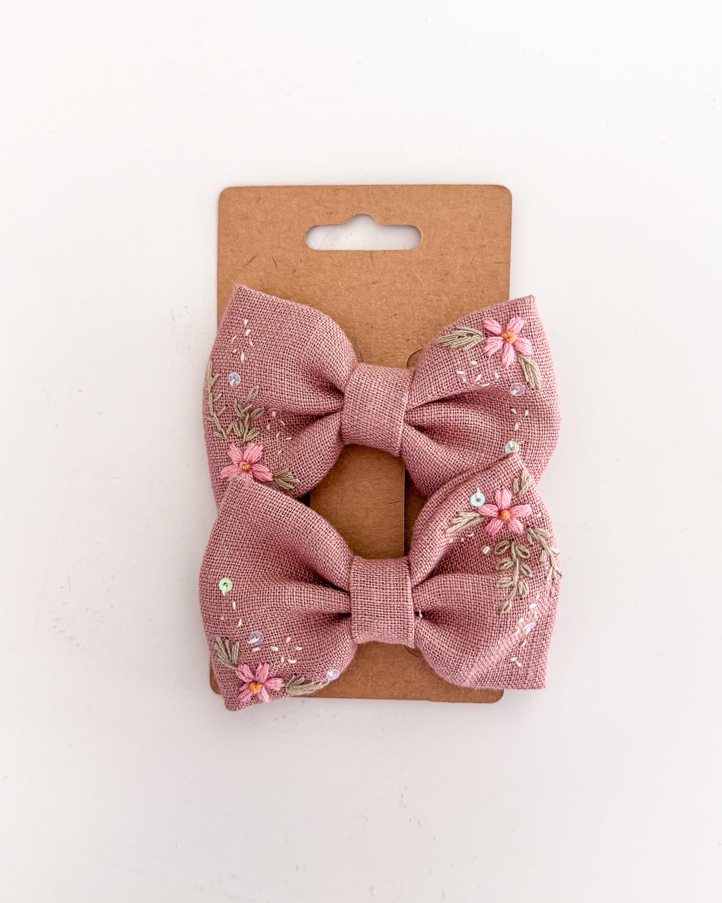 handbestickte Haarschleifen 2er-Set – Altrosa "Blumenglitzer"
