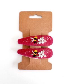 handbestickte Haarspangen 2er-Set – Himbeere "Bienen & Blumen"
