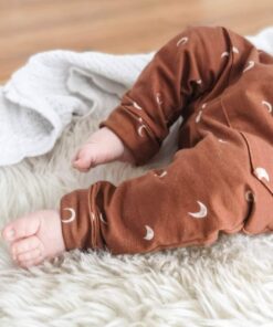 kuschelige Babyhose Kinderhose mit Tasche und Kordel