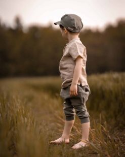 Leinen Knickerbocker, Leinenshirt und Cap / Kappe für Kinder und Babys