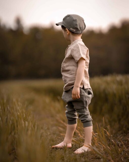 Leinen Knickerbocker, Leinenshirt und Cap / Kappe für Kinder und Babys