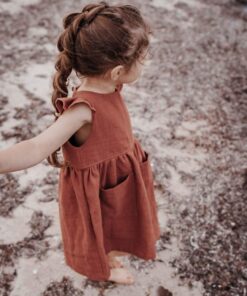Sommer Leinenkleid mit Flügelärmeln - als kinder outfit für tauf, Hochzeit oder Fotoshootings