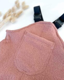 Kinder Walklatzhose mit mitwachsenden Trägern und Wollbündchen