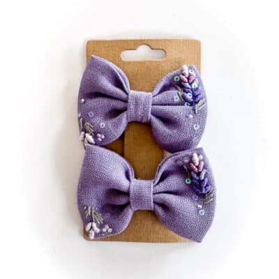 handbestickte Haarschleifen 2er-Set – Lavendel "Lavendelzweig"
