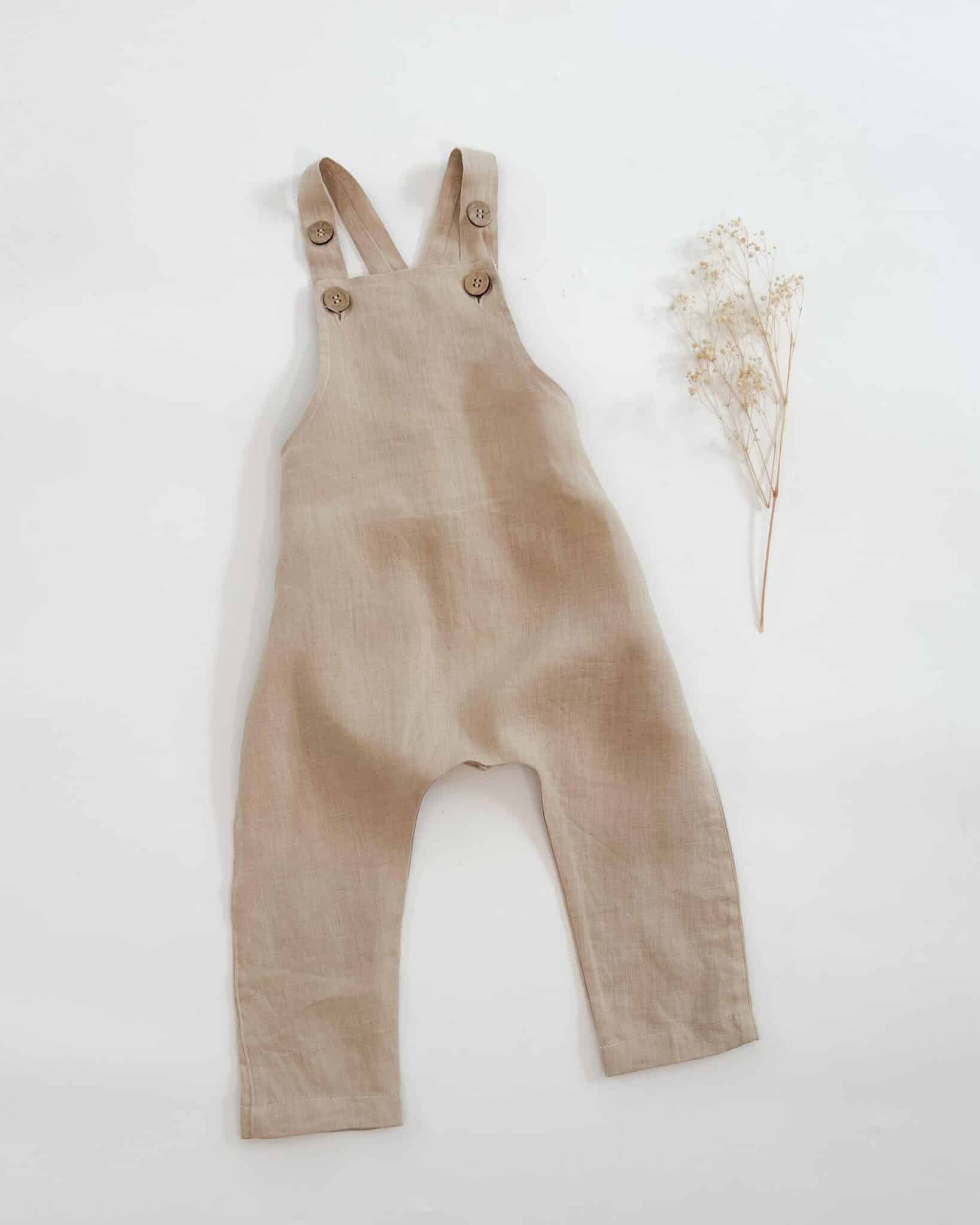 Sofortkauf: lange Leinen Latzhose/ Salopette in Sand, Gr. 86/92