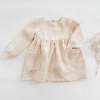 Sofortkauf: Leinenkleid langarm und Taschen in Wollweiß, Gr. 86/92