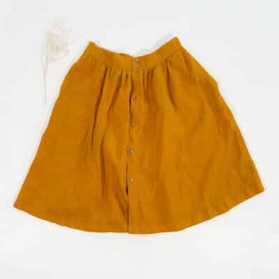 Sofortkauf: Damen Leinenrock mit Knopfleiste und Taschen in Senf, Gr. L (42/44)