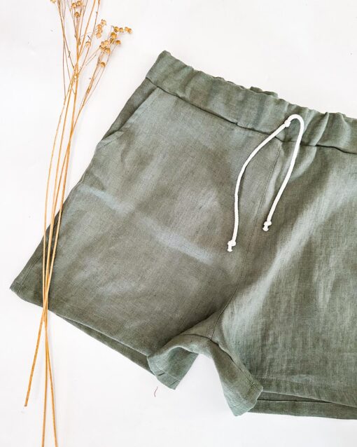 Damen Basic Shorts aus 100% Leinen - kurze Sommerhose - Leinenshorts für Damen