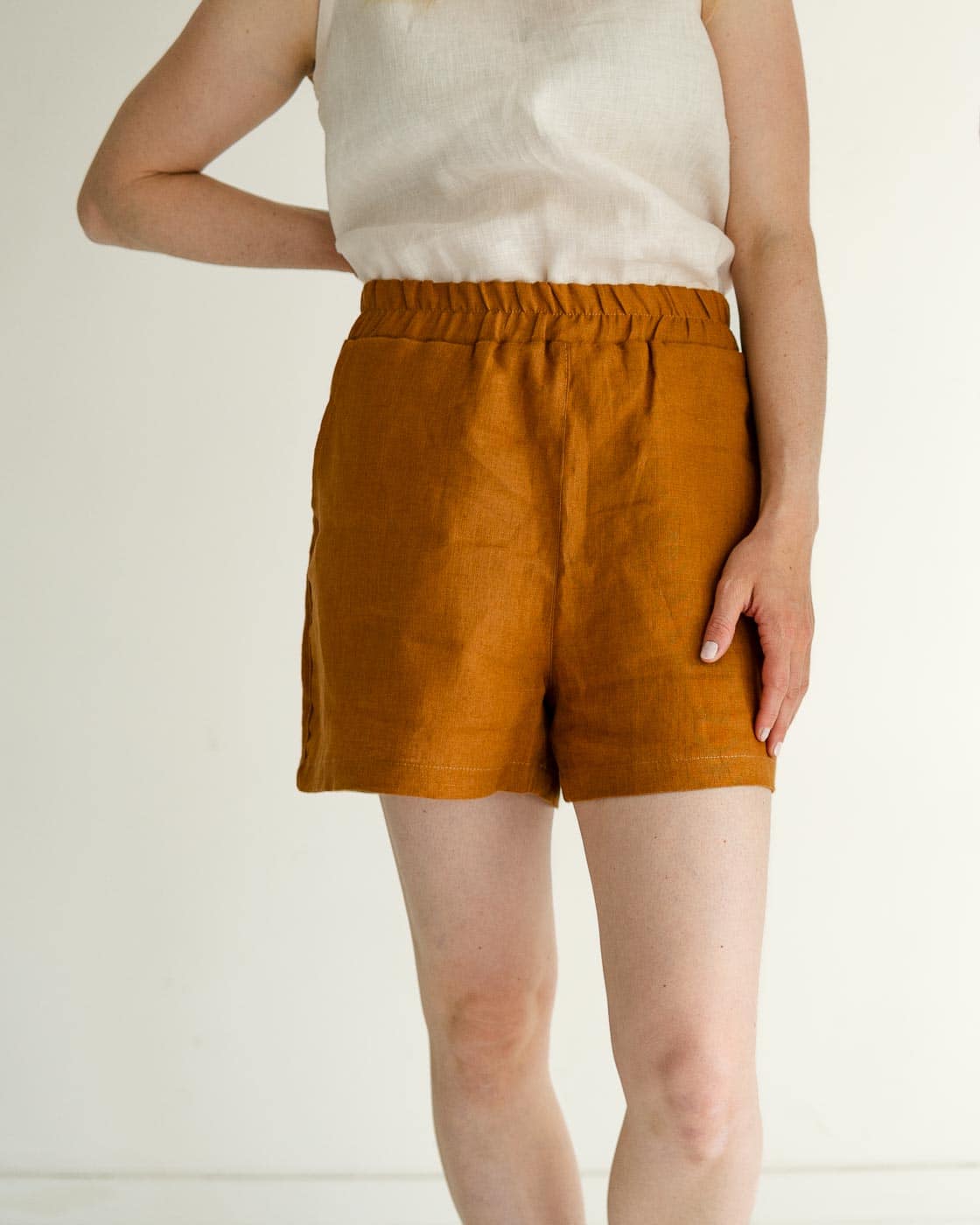 Damen Basic Shorts aus Leinen