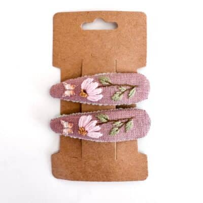 handbestickte Haarspangen 2er-Set – Altrosa "Schmetterlingsblume"