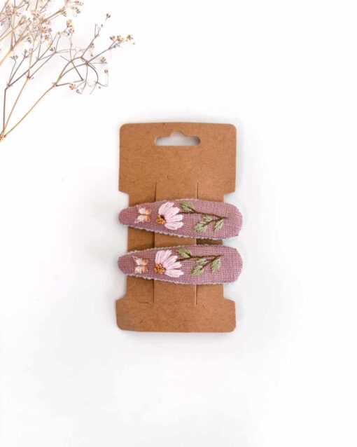 handbestickte Haarspangen 2er-Set – Altrosa "Schmetterlingsblume" – Bild 4