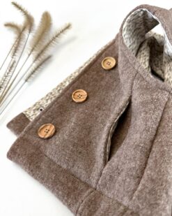 Walkweste Kind mit Holzknöpfen und Taschen - Kinder Gilet mit Kragen