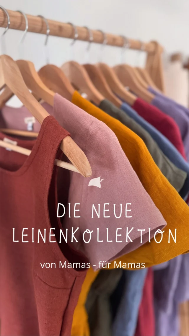 VON MAMAS FÜR MAMAS! Unsere neue Leinen-Kollektion ist da❤️  Dieses Jahr dürfen wir Mamas uns freuen, denn es sind ganz viele wunderschöne Leinen-Lieblingsteile für UNS entstanden! Was uns dabei wichtig war? Dass ihr alle Teile im Mama-Alltag tragen könnt, genau so wie ihr sie eben gerade braucht🫶 Alle Kleider wurden so entwickelt, dass sie auch mit Babybauch oder in der Stillzeit getragen werden können. Und alle könnt ihr mit großen versteckten Seitentaschen bestellen, wo alles verstaut werden kann was man als Mama eben so braucht.

➡️ Zum Start der neuen Kollektion schenken wir dir ganze 15% Rabatt auf ALLE Leinenteile, egal ob für Groß oder Klein!
Code: „LEINENSOMMER“
 *gültig auf alle Produkte in der Kategorie Leinen bis einschließlich 6.April 2025

~
#leinenkollektion #linenclothes #sommeroutfit  #kidswardrobe #leinenkleidung #linendress #leinenkleid #mamakleid  #sommerkleid #boysmum #sommerhose #sommeroutfit
#stillkleid #capsulewardobe #mamamode #slowfashion #shopsmall #umstandskleid #smallbusiness #lebenmitkindern #mamaalltag #bindungsorientiert #mamamode  #nachhaltigleben #vonmamasfürmamas #handmadekidsfashion