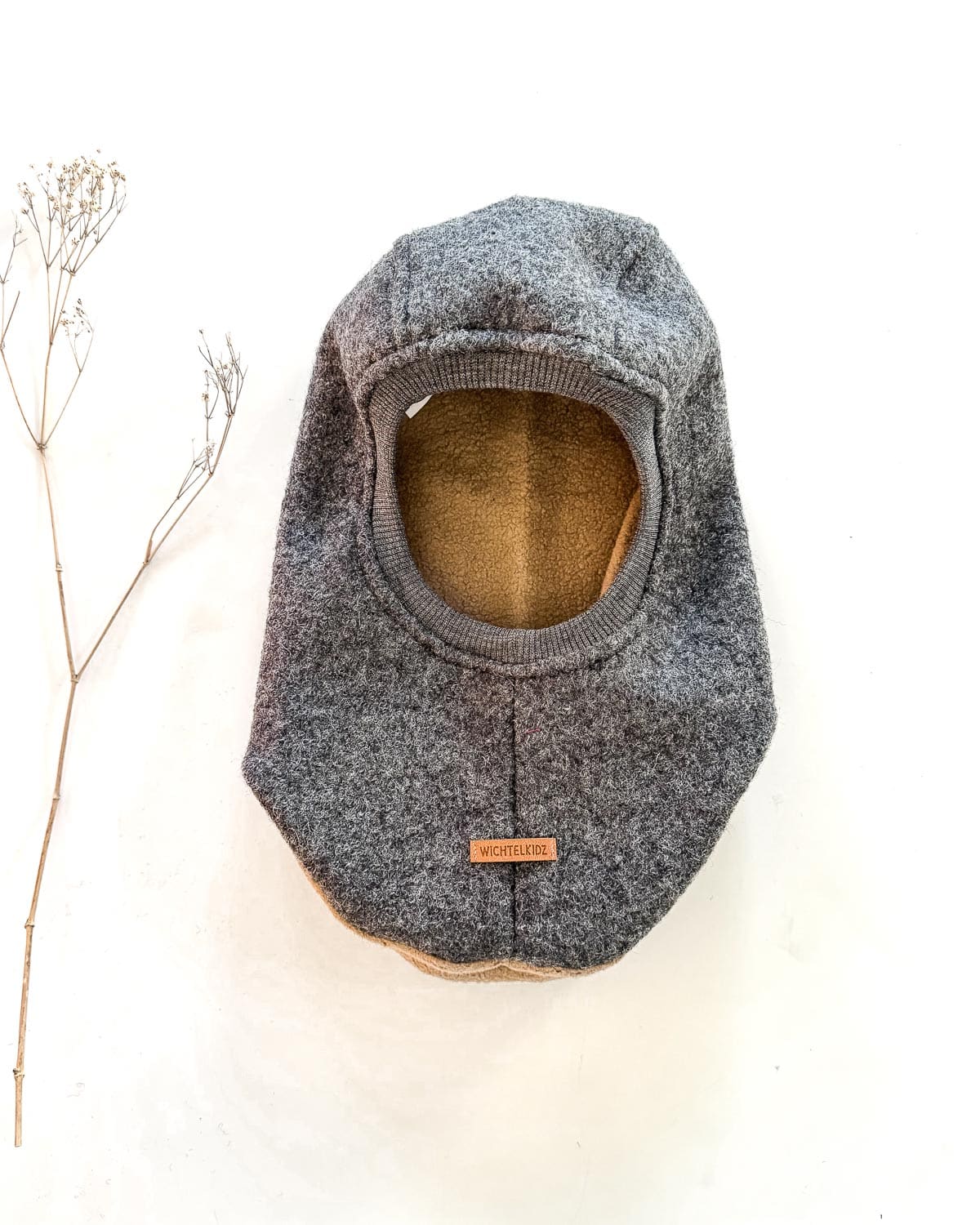 Sofortkauf: runde Wollwalk Schlupfmütze Anthrazit/Baumwollfleece, Gr. 52/54 – Bild 2