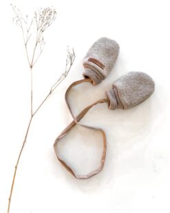 Sofortkauf: gefütterte Merinowalk Handschuhe in Creme mit Band, Gr. 0 (0-12 Monate)