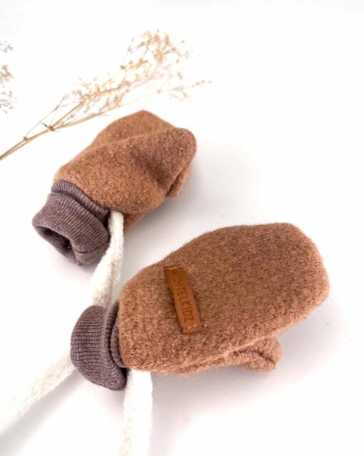 Sofortkauf: ungefütterte Wollwalk Handschuhe in Camel mit Band, Gr. 1 (1-2 Jahre) – Bild 3