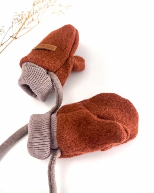 Sofortkauf: ungefütterte Wollwalk Handschuhe in Rost mit Band, Gr. 1 (1-2 Jahre) – Bild 2