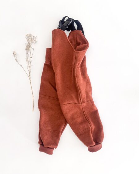 Sofortkauf: Walk-Latzhose Rost mit Knie- und Po-Verstärkung, Gr. 98/104