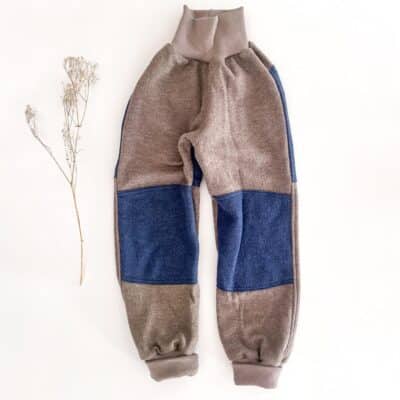 Sofortkauf: Merino Walkhose in Taupe mit Po- und Knie in Jeansblau, Gr. 128/134
