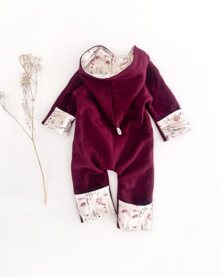 Sofortkauf: Walkoverall in Merino Beere mit Umschlagbündchen und Reißverschluss, Gr. 56/62