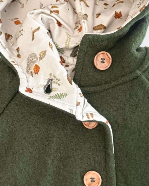 Sofortkauf: Walkjacke mit Holzknöpfen in Tanne, Gr. 98/104 – Bild 2