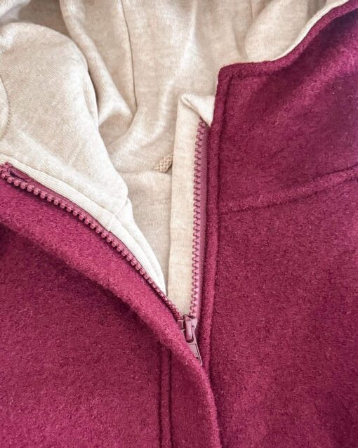 Sofortkauf: Walkjacke Beere mit Reißverschluss und Wolljersey-Futter in Sand, Gr. 92/98 – Bild 2