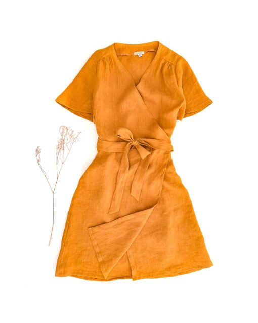 Sofortkauf: knielanges Damen Wickelkleid aus Leinen in Senf, Gr. M (38/40)