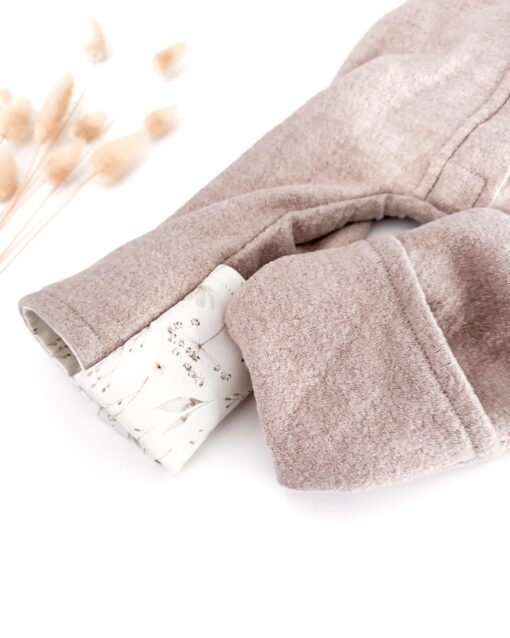 Sofortkauf: Merino Overall in Creme/Zarte Gräser mit Umschlagbündchen und Reißverschluss, Gr. 62/68 – Bild 2