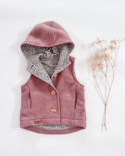 Sofortkauf: Walkweste mit Holzknöpfen in Altrosa/Leo Vanilla, Gr. 92/98