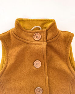 Alternative view of Sofortkauf: Merino-Walkweste mit Holzknöpfen in Senf/Senf, Gr. 98/104