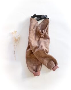 Sofortkauf: Walk-Latzhose Schlamm mit Po und Knie-Verstärkung und Tasche, Gr. 98/104