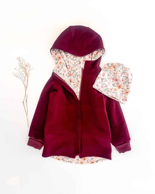 Sofortkauf: Walkjacke mit Reißverschluss Merinowalk Beere im Set mit Beanie, Gr. 128/134