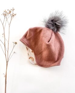 Sofortkauf: Wollwalk Bommelmütze in Merino Altrosa/Brownbow, Gr. 54-56