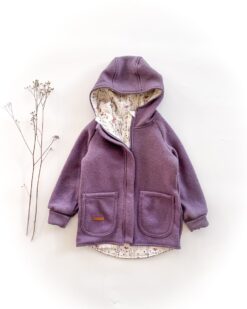 Sofortkauf: Walkjacke mit Reißverschluss in Lila/Norwegain Flowers, Gr. 104/110