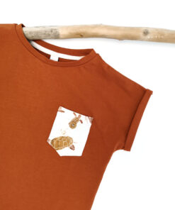 handmade kindershirt mit Tasche aus gots zertifizierter bio-baumwolle
