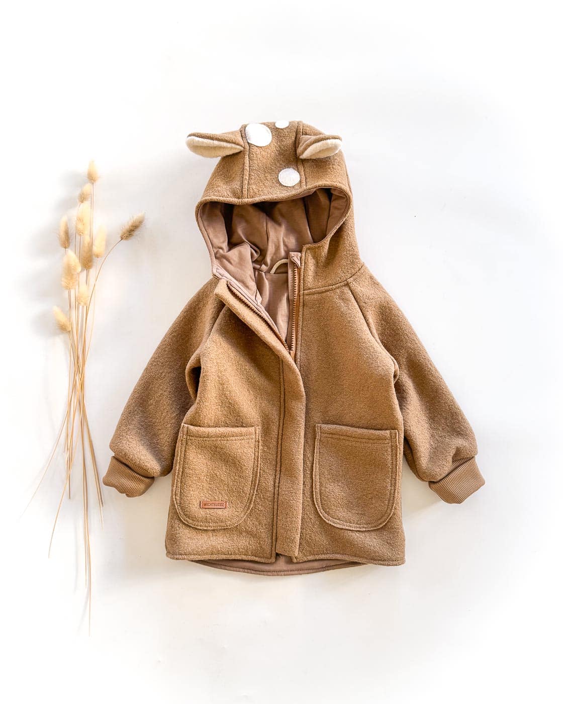 Sofortkauf: Walkjacke mit Reißverschluss mit Taschen und Reh in Camel, Gr. 92/98