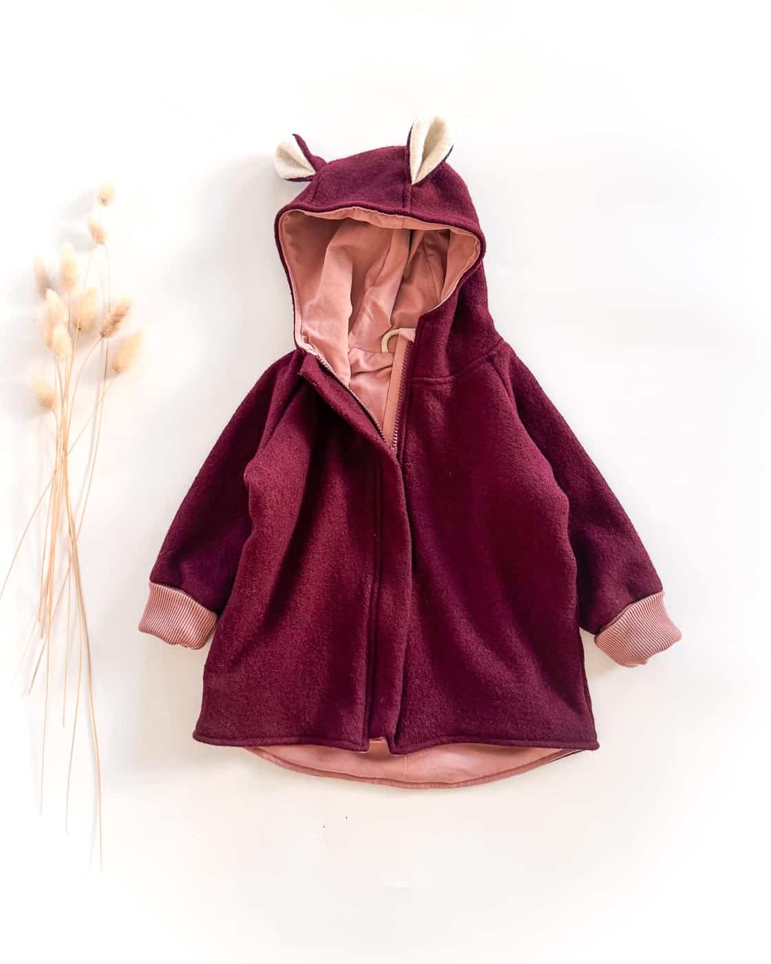 Sofortkauf: Merino-Walkjacke mit Reißverschluss und Bärenohren in Beere/Altrosa, Gr. 86/92